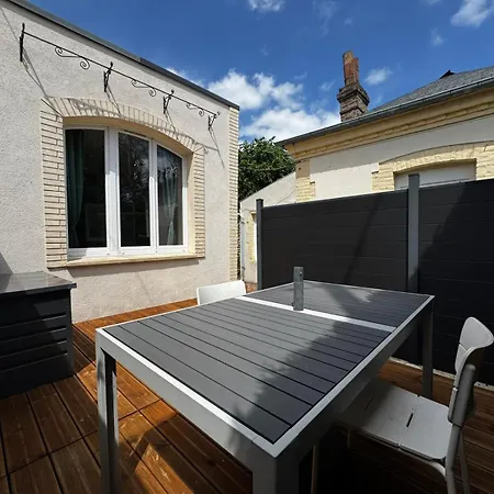 June And Joy - Maisons Terrasses Parking Prive